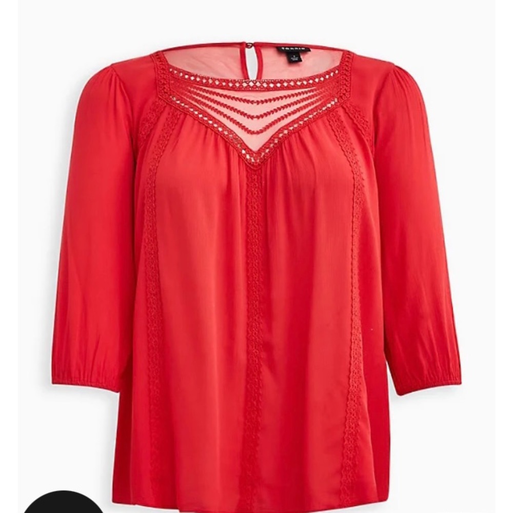 GAUZE EMBROIDERED AND CROCHET TRIM TOP